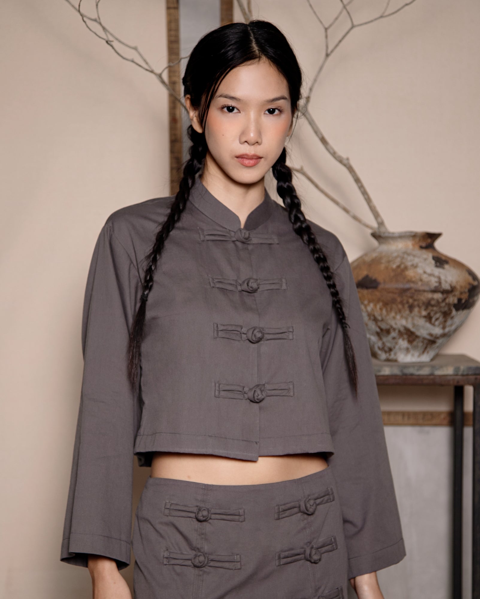 Chang Tang Krop / Slit Skirt Pankou Depan (Stone Grey)