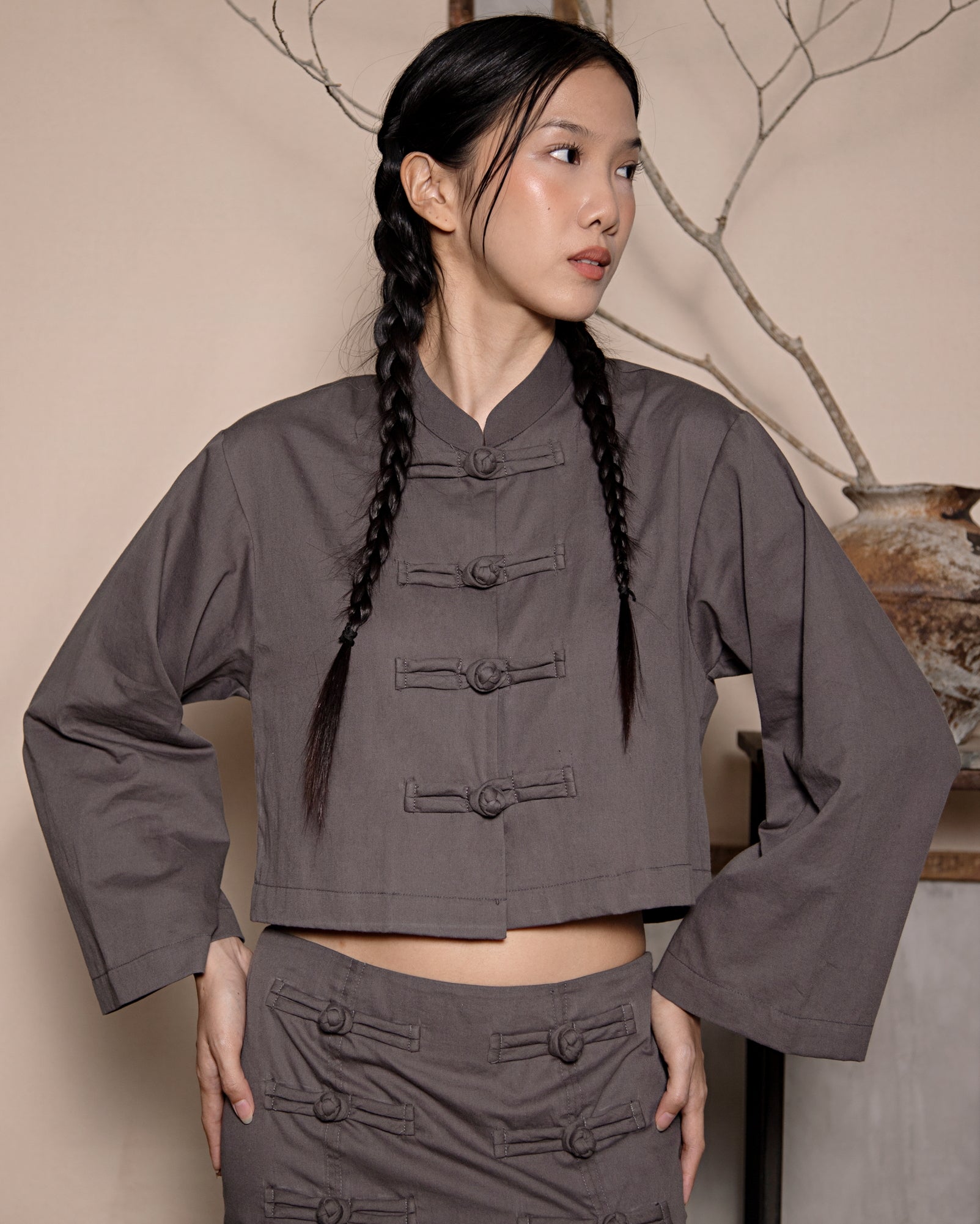 Chang Tang Krop / Slit Skirt Pankou Depan (Stone Grey)