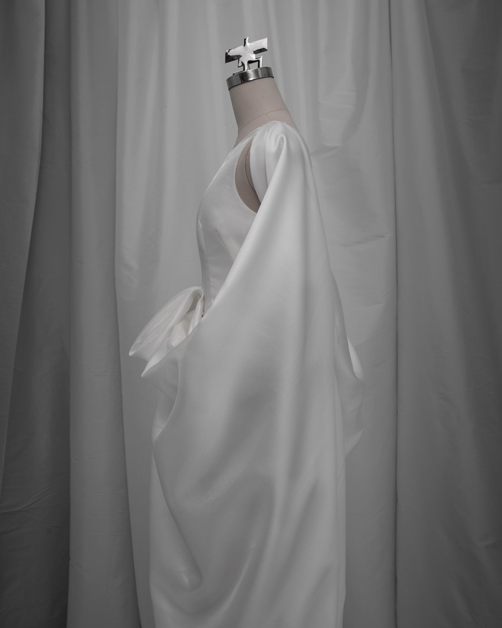 Saloma Selendang Gown