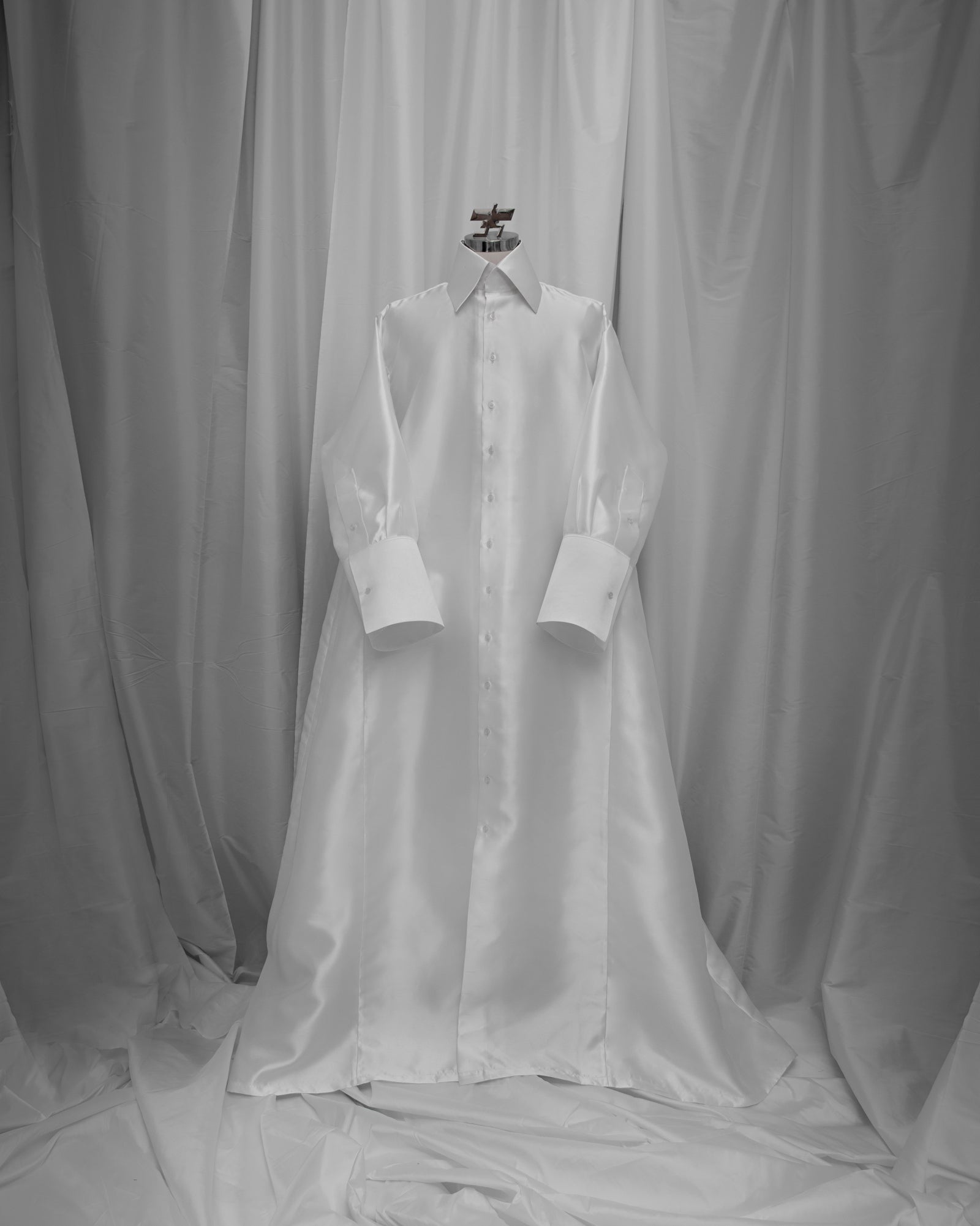 Gaun Kemeja Oversaiz (Taffeta)