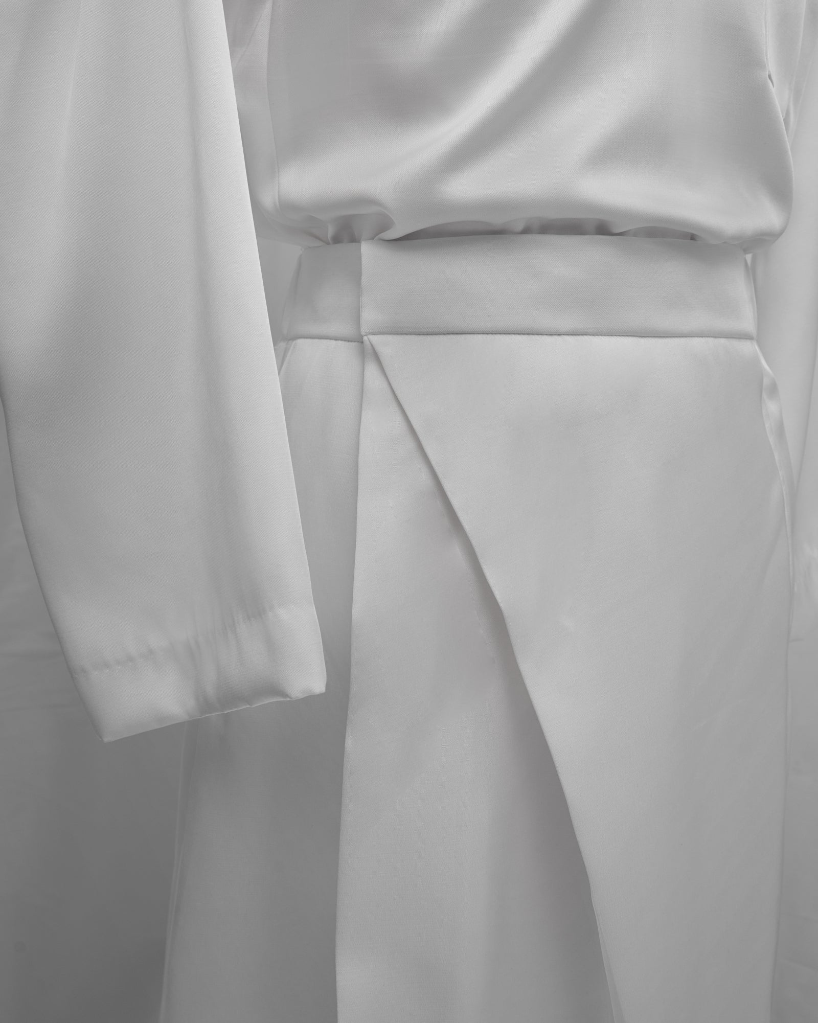 Baju Melayu Cekak Keris (White) // Pendekar Pants (White Satin)