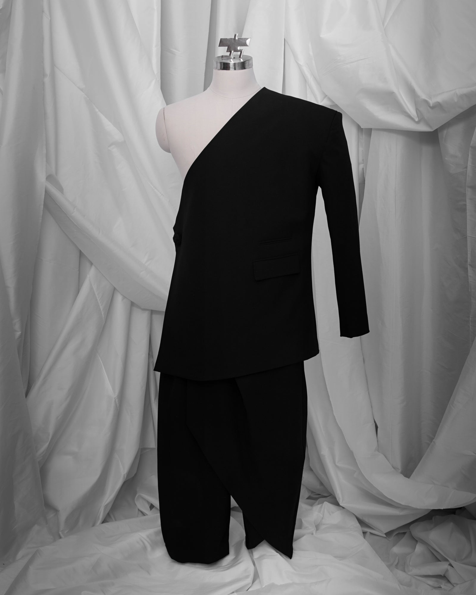 Selempang Blazer //  Pendekar Pants (Black Viscose)
