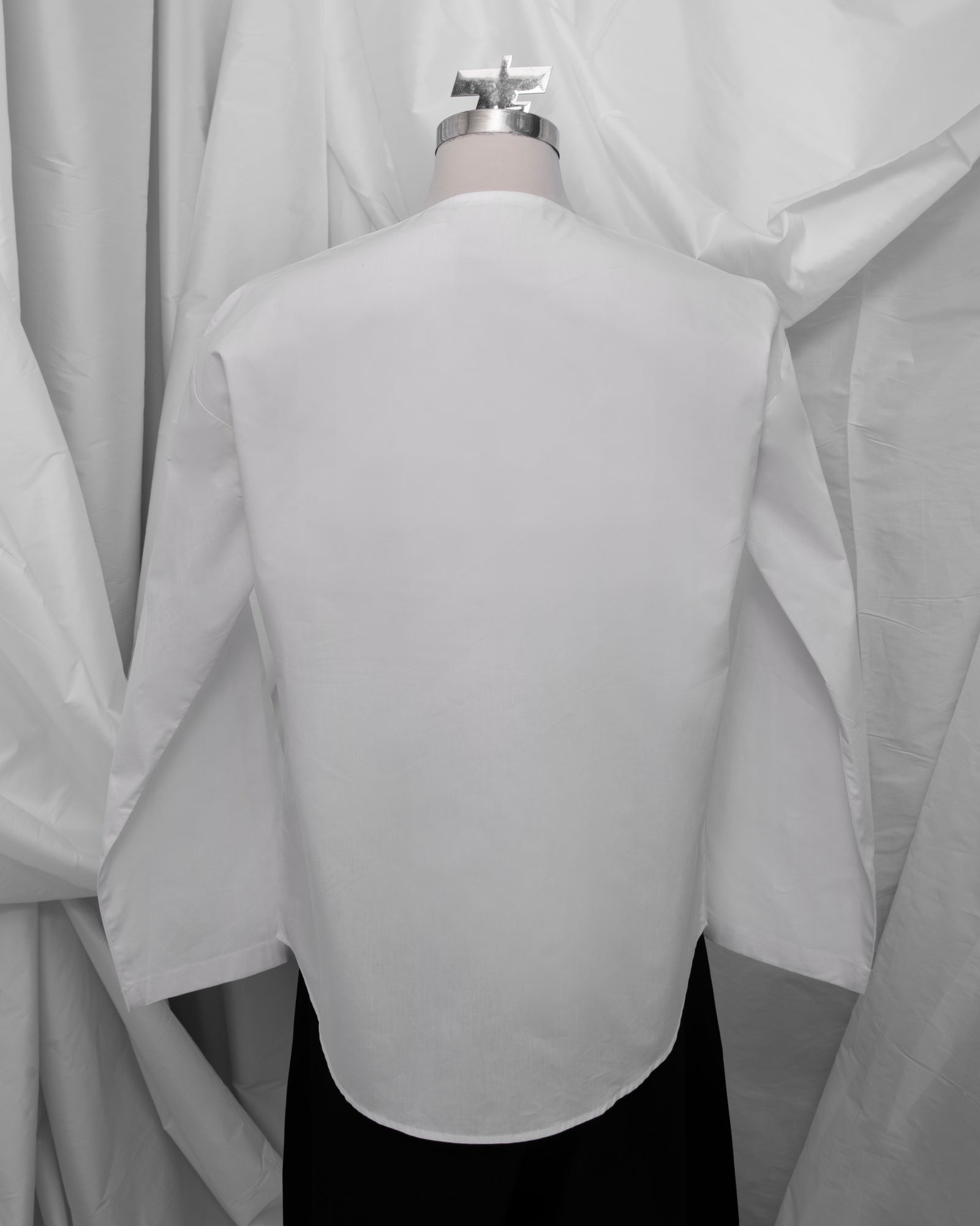 Teluk Belanga Shirt (White Cotton)