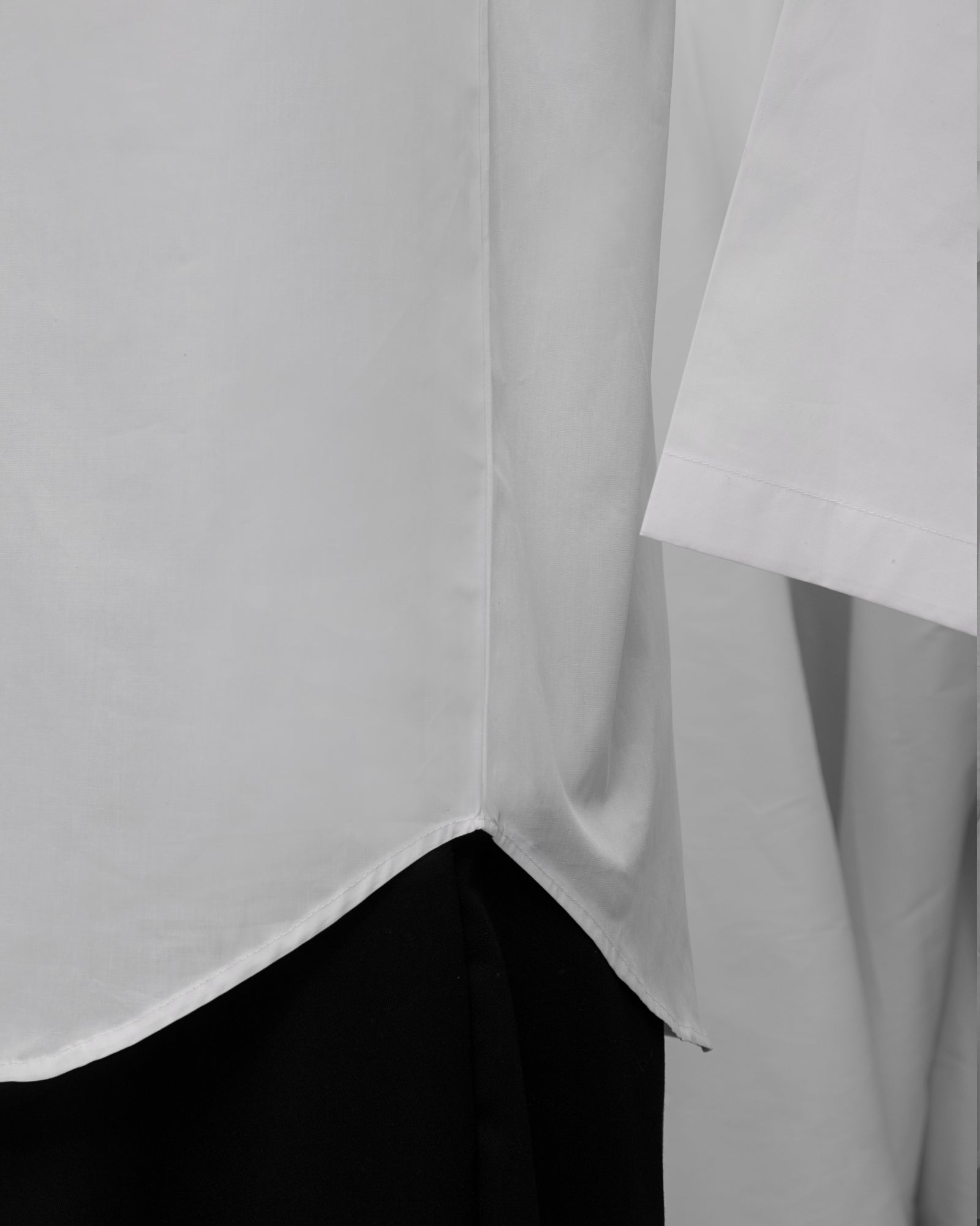 Teluk Belanga Shirt (White Cotton)