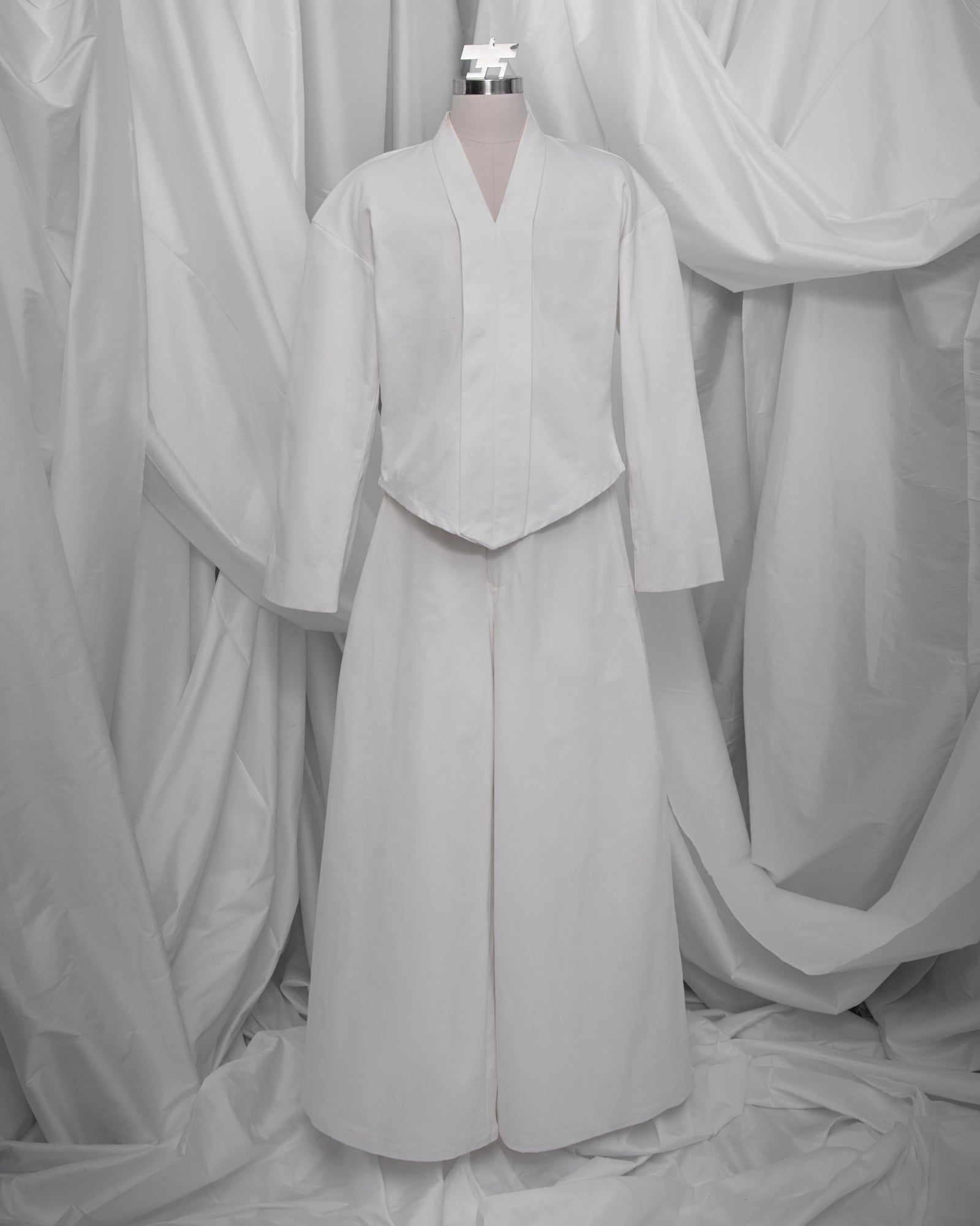 Kebaya Baba (White)