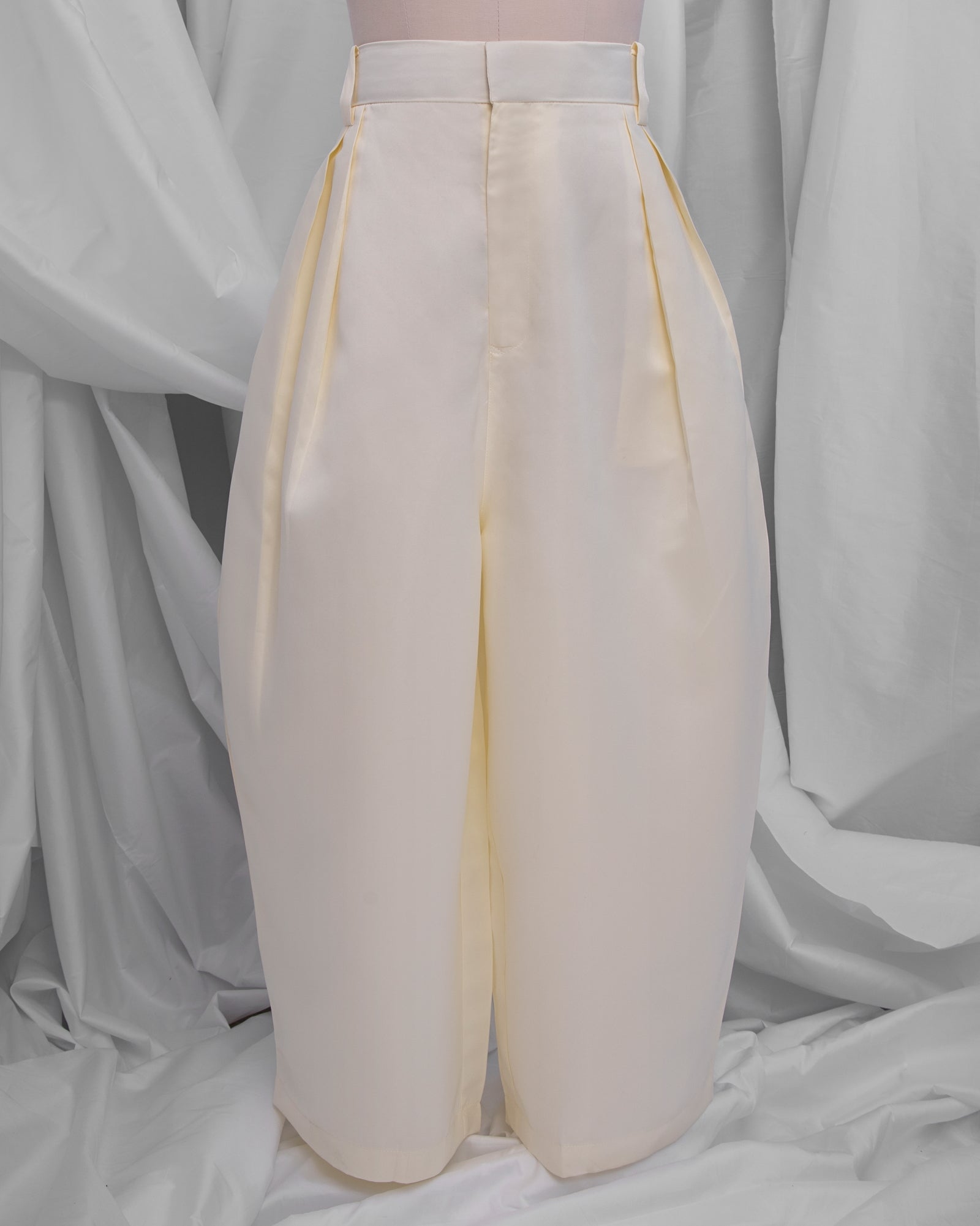 Baju Melayu Oversaiz Klasik (Cream White)