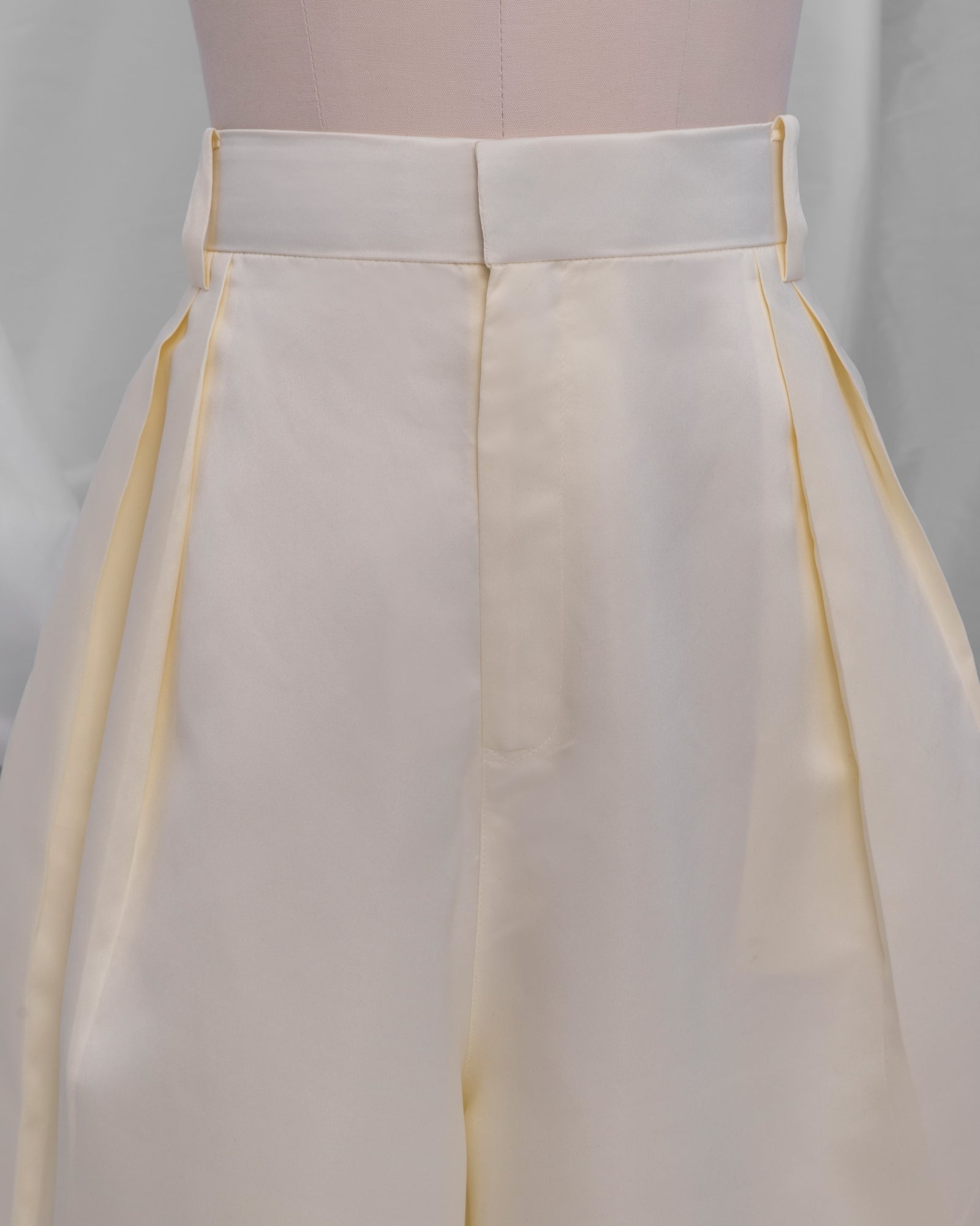 Baju Melayu Oversaiz Klasik (Cream White)