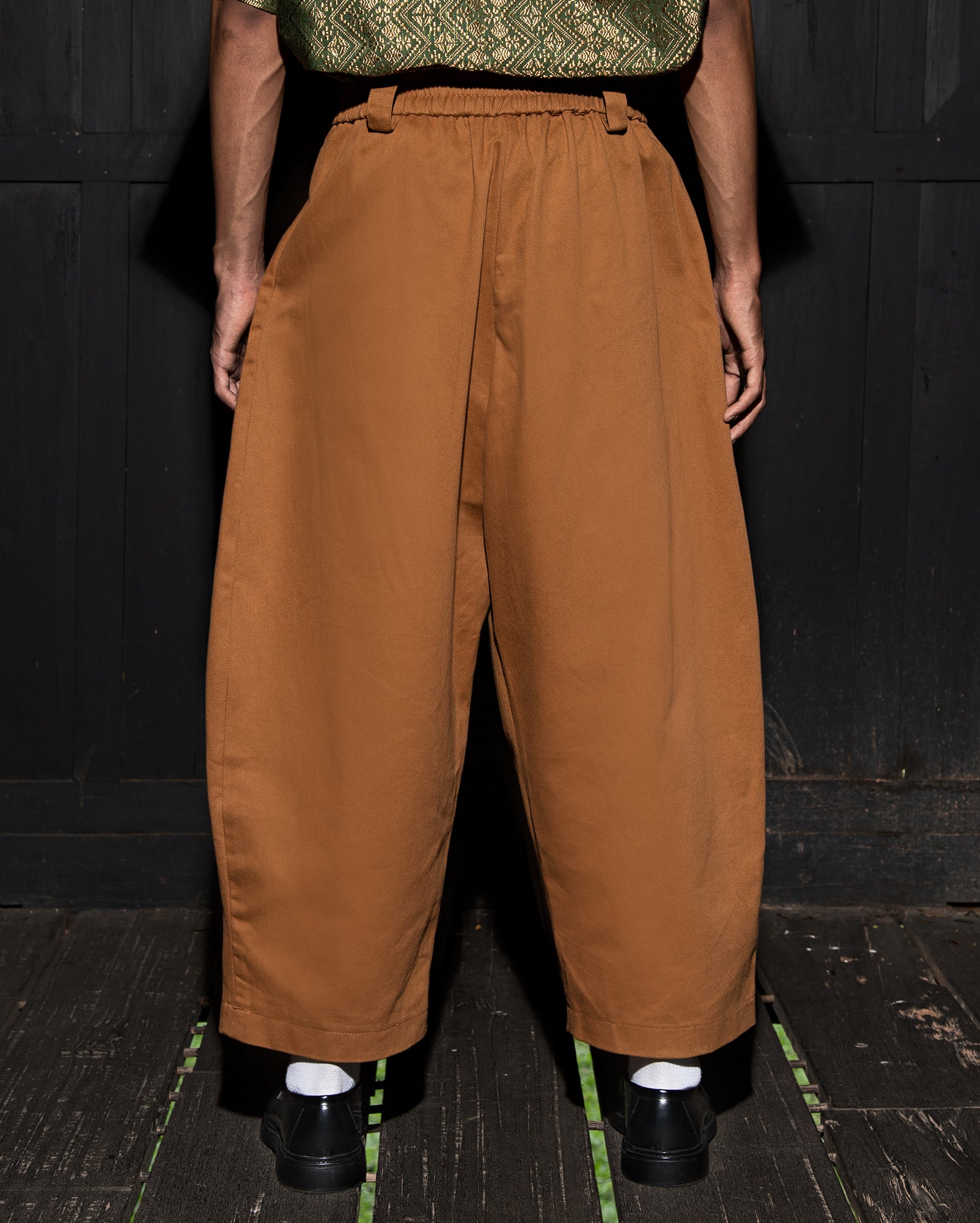 Kurta Pendek (Olive) - Lobak Pants (Oak)