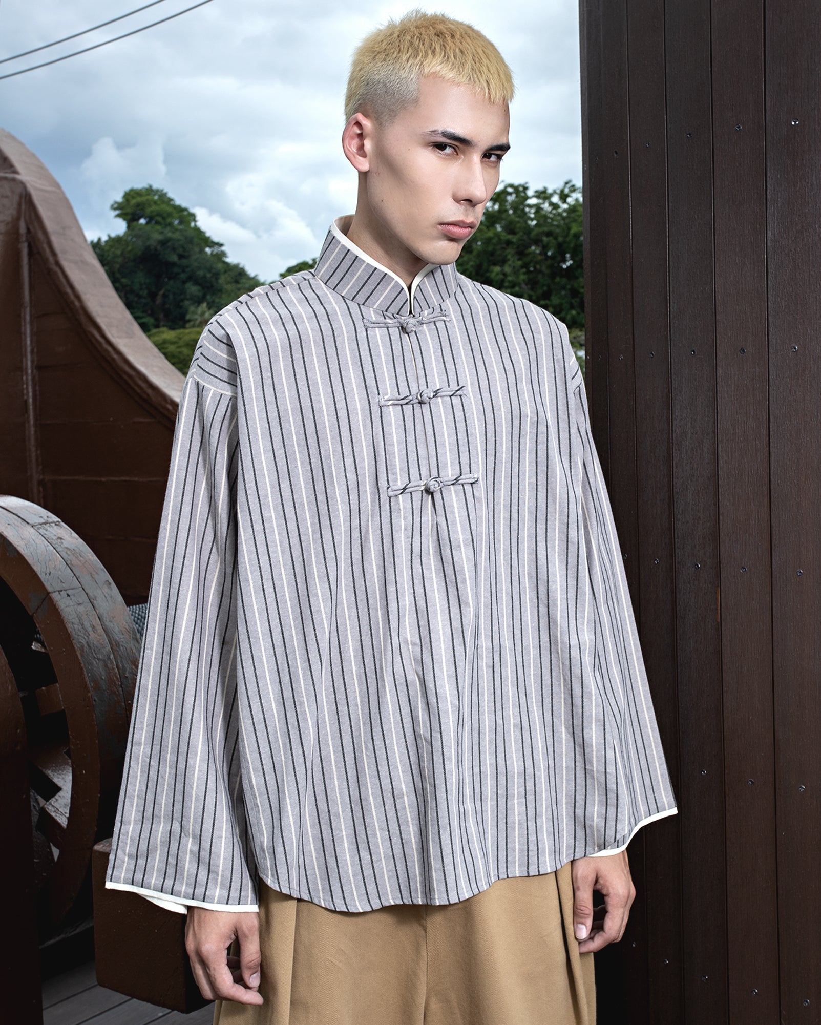 Baju Li Bai (Grey Stripes)