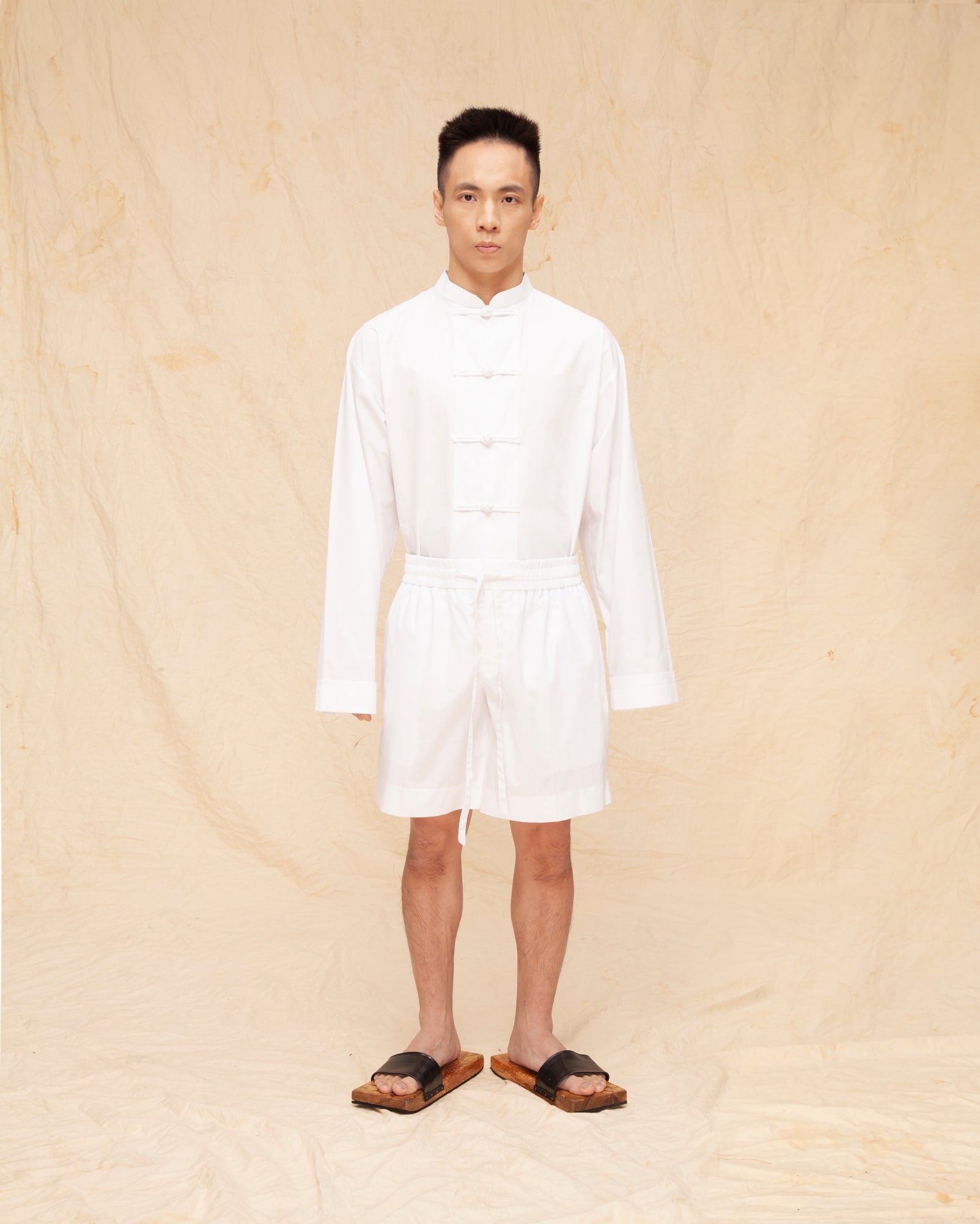 Tang Suit Pendek (White Cotton)