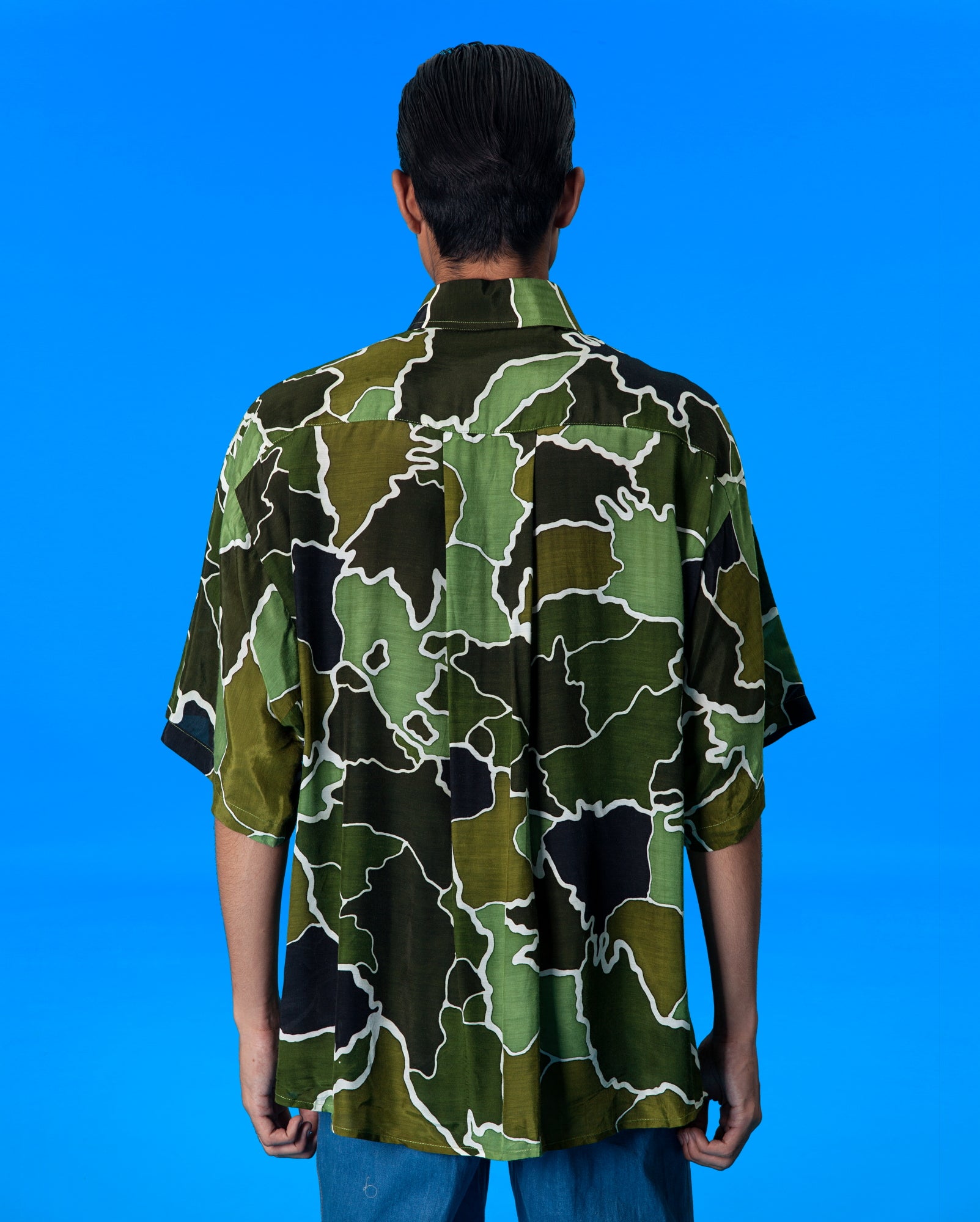 Peta Batik Mahkota Shirt (Army)