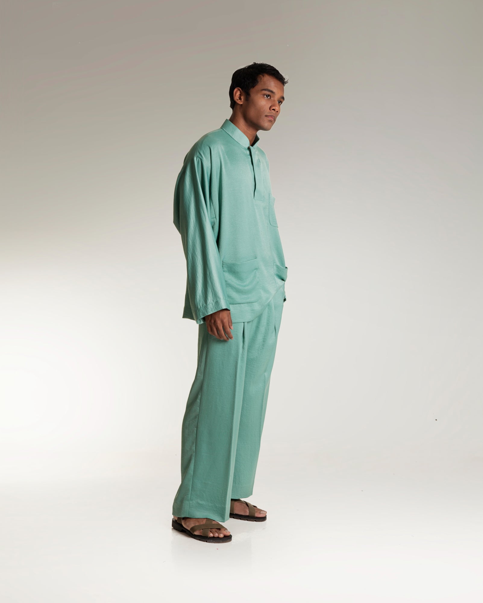 Baju Melayu Lurus Cekak Musang Set (Mint velvet satin)